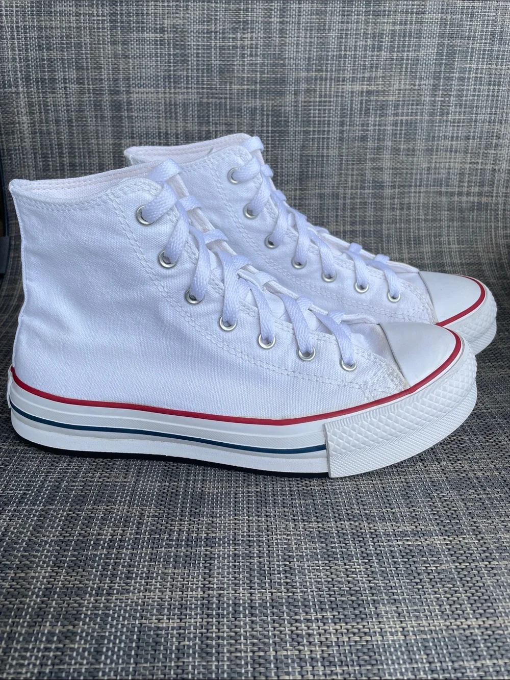 Converse Chuck Taylor All Star Lift Platform High-Top White Canvas Sneakers 5 Y